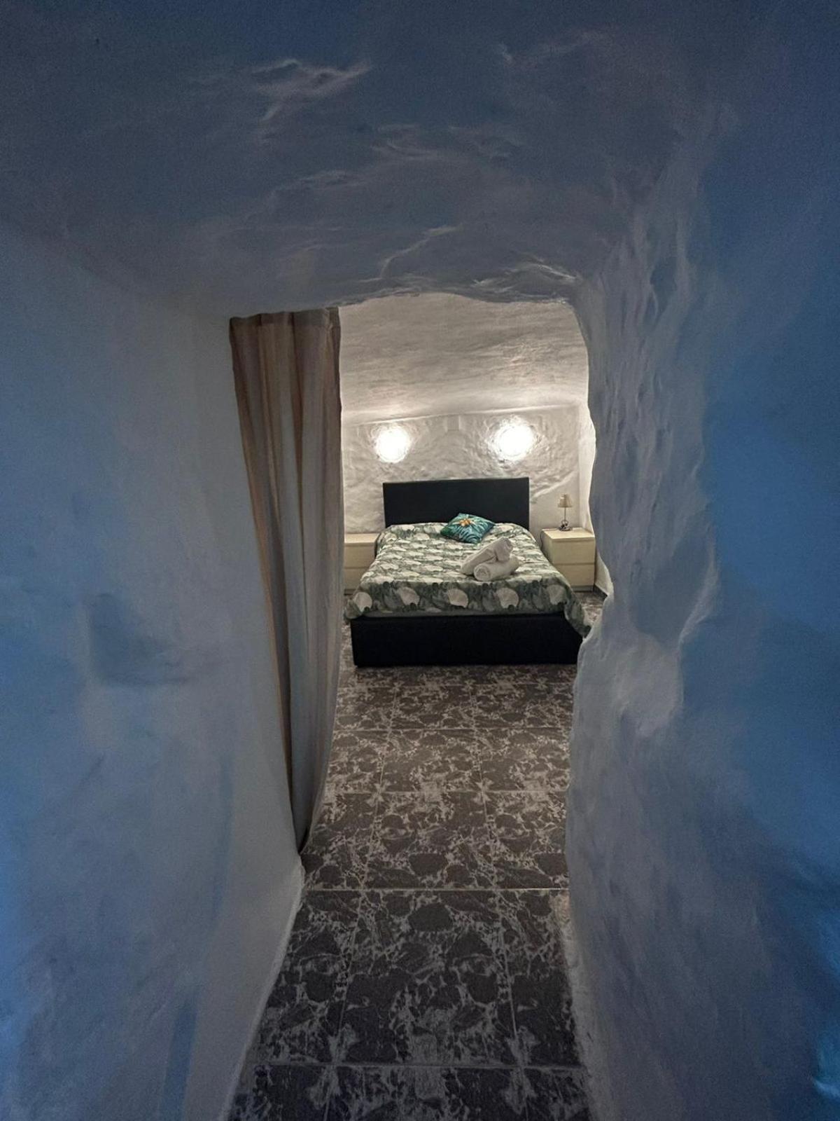 הוילה Zújar The Crystal Cave מראה חיצוני תמונה